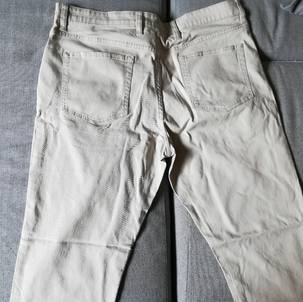 NWOT Khaki Chinos 35x32